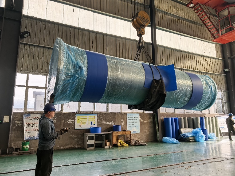 استكمال طلب التكرار الخامس: تم تسليم قالب حراري لمؤسسة تركز على التصدير لأنابيب الحديد المرن في مدينة ميناء شاندونغ （DN1400）